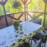 Parkowa Проживання в сім'ї